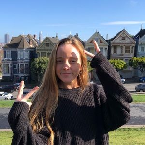 Meet your Posher, Maggie